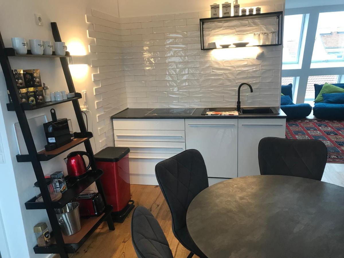 Skysuite Holiday Home Βιέννη Εξωτερικό φωτογραφία