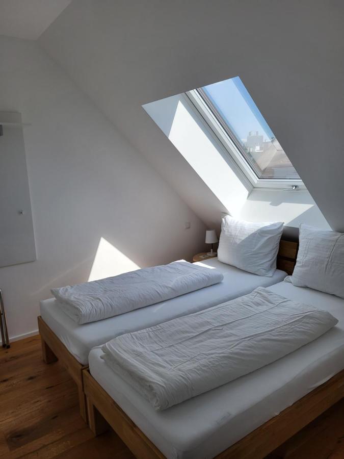 Skysuite Holiday Home Βιέννη Εξωτερικό φωτογραφία